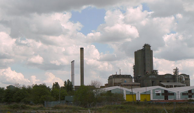 Erith safety shutdown spurs UK rapemeal rally